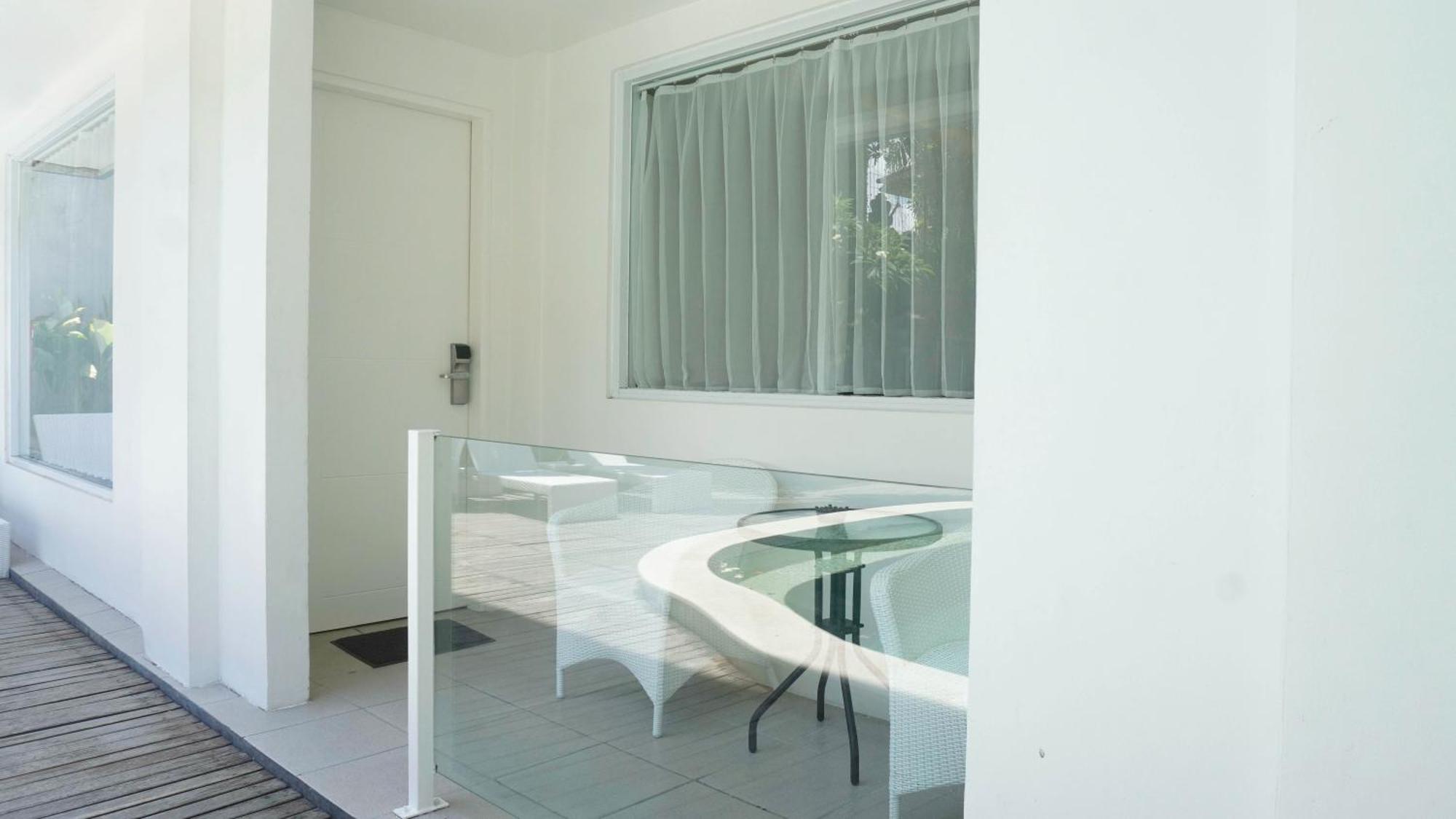 โคสต์ บูทีก อพาร์ตเมนต์ Aparthotel กูตา ภายนอก รูปภาพ