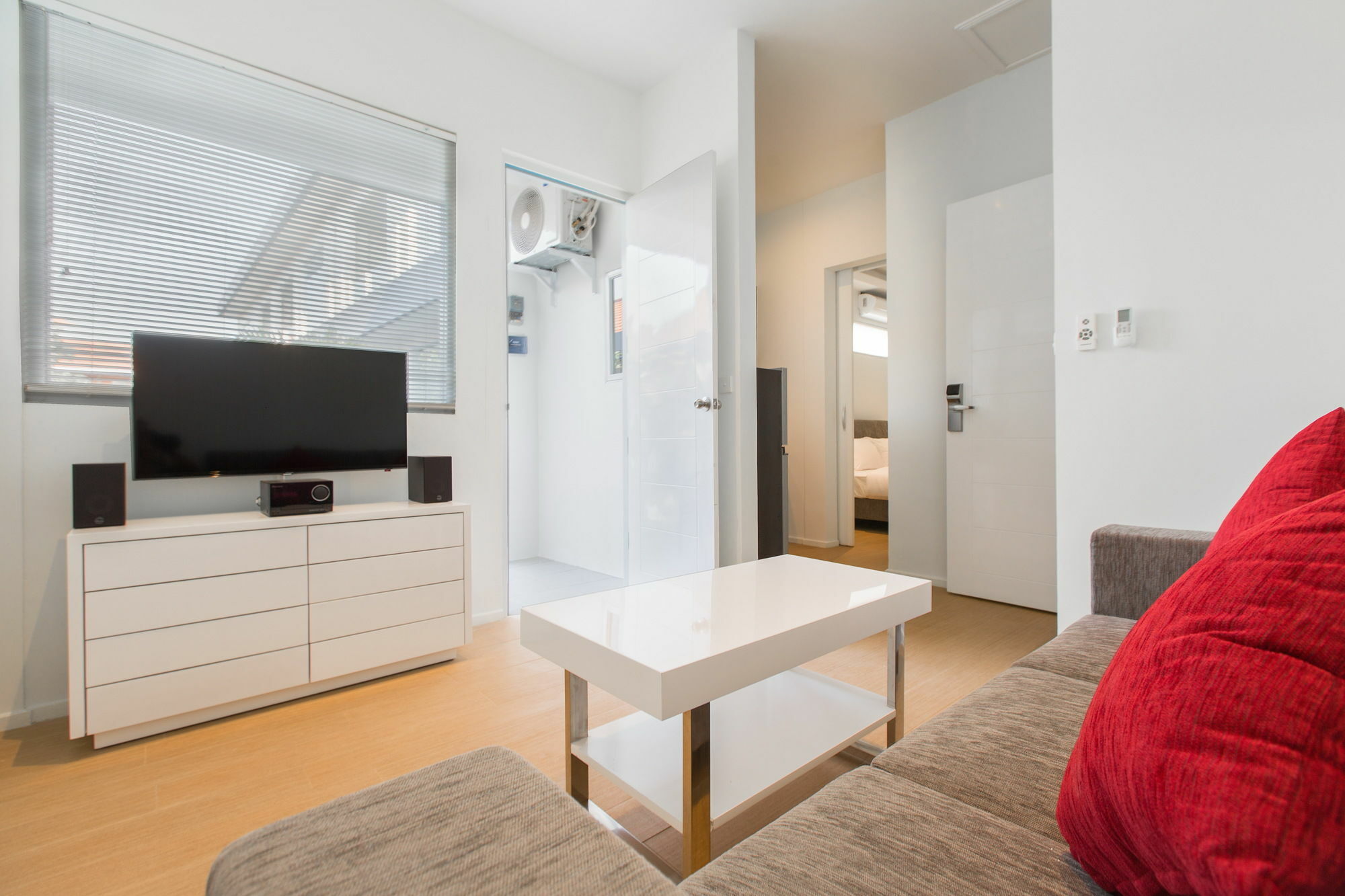 โคสต์ บูทีก อพาร์ตเมนต์ Aparthotel กูตา ภายนอก รูปภาพ